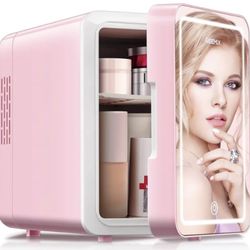 MINI FRIDGE NUEVO EN CAJA 30 DOLARES ENFRÍA Y CALIENTA