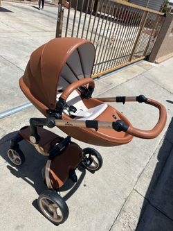 Mima Xari Black Stroller with Champagne Chassis
