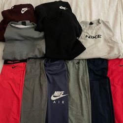 Nike Womans Gym Clothes