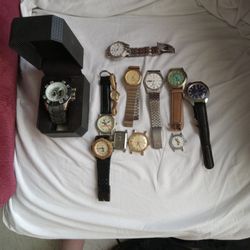 WATCH COLLECTION (12 WATCHES)