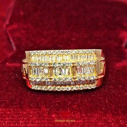 Elegant Gold Diamond Ring 14K Yellow Gold 2.00 ctw Diamond
