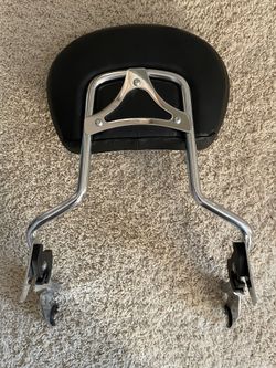 Harley OEM detachable sissy bar