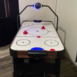 Air Hockey Table