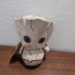 Hallmark Guardians of The Galaxy Groot Itty Bitty
