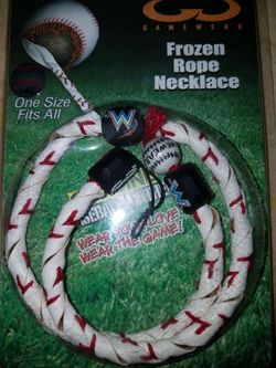 Frozen rope neckless