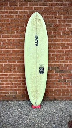 Surfboard - 6’10 x 21 1/8” x 2 3/4” - ‘Huevo’ 2 + 1 Fin Setup   