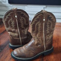 Justin Gypsy Women's Cowboy Boots SZ 7.5 B Western Boots L9618 Embossed Brown