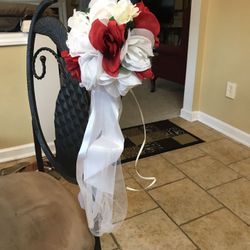 11 Wedding decorations make an offer