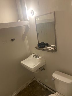 Porcelain Resurface bathtub/shower sinks