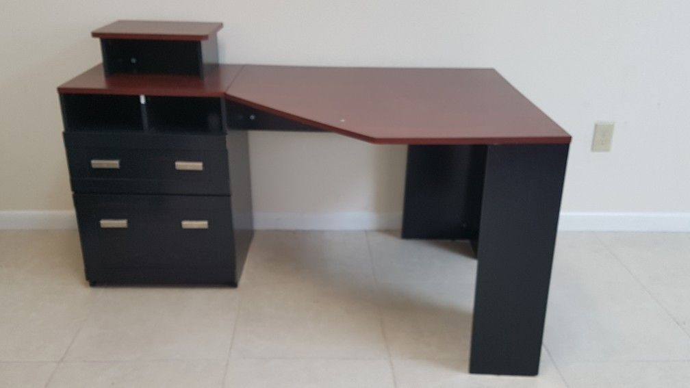 Bush furniture wheaton reversible corner desk with dile drawers black with brown