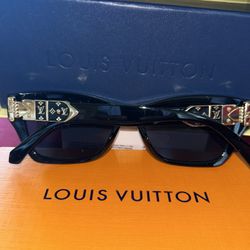 LV SUNGLASSES 