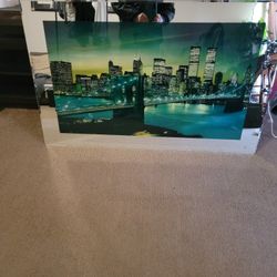 Mirrored New York City Wall Art With Lights And Sound (Katy Area)
