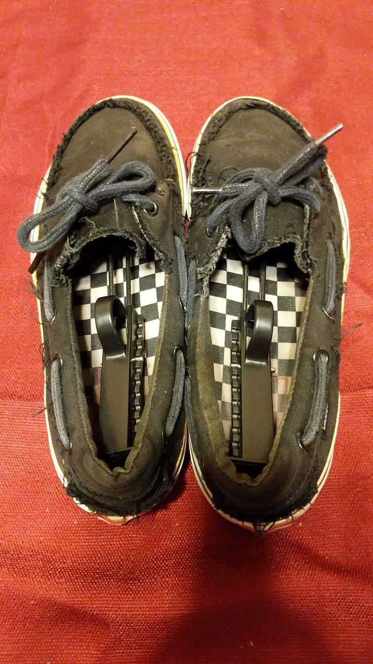 Vans Off the Wall TB40 Unisex Sneakers Shoes Black/White Sz Man 10.5 Women  12 for Sale in Oceanside, NY - OfferUp