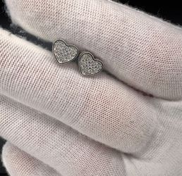 Moissanite