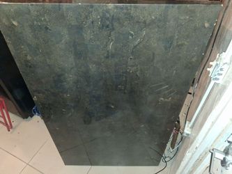 Dining room table