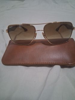 Ray-Ban Aviator Sunglasses with case