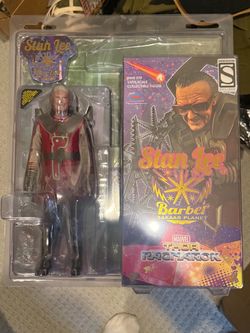 Hot Toys Stan Lee Barber Sakaar Planet 1/6 Figure