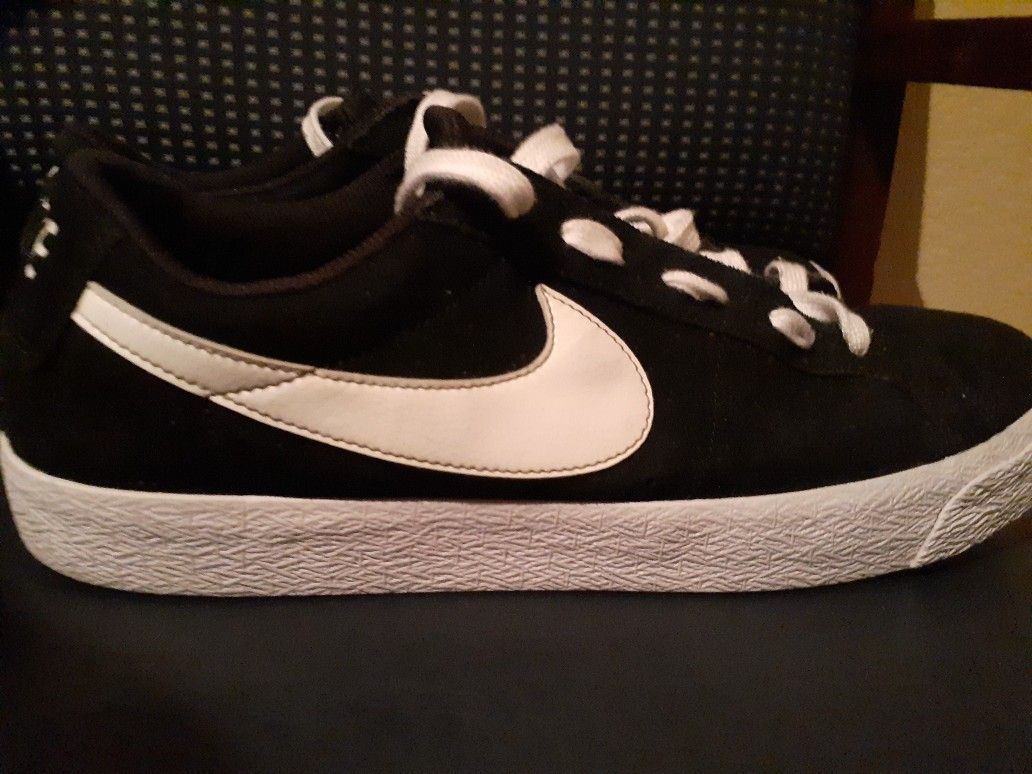 NIKE CHOES GREAT CONDITIONS