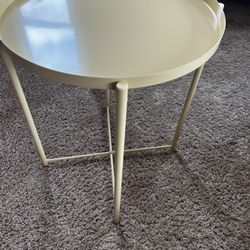 YingTrading Round Tray End Table, Accent Small Metal Table with Removable Tray - (H) 20.5 x (D) 17.3" 