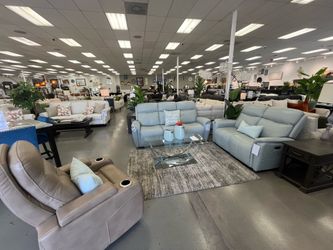 GENUINE LEATHER POWER SOFA SET   AVAILABLE IN BROWN AND   LIGHT GREEN-GREY!!