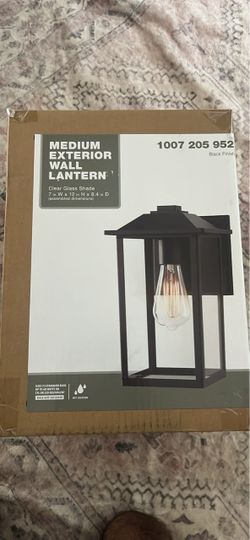 Medium Exterior Wall Lantern Black Finish