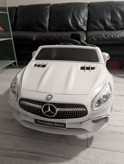 Kids Mercedes-Benz SL-Class children's electric car