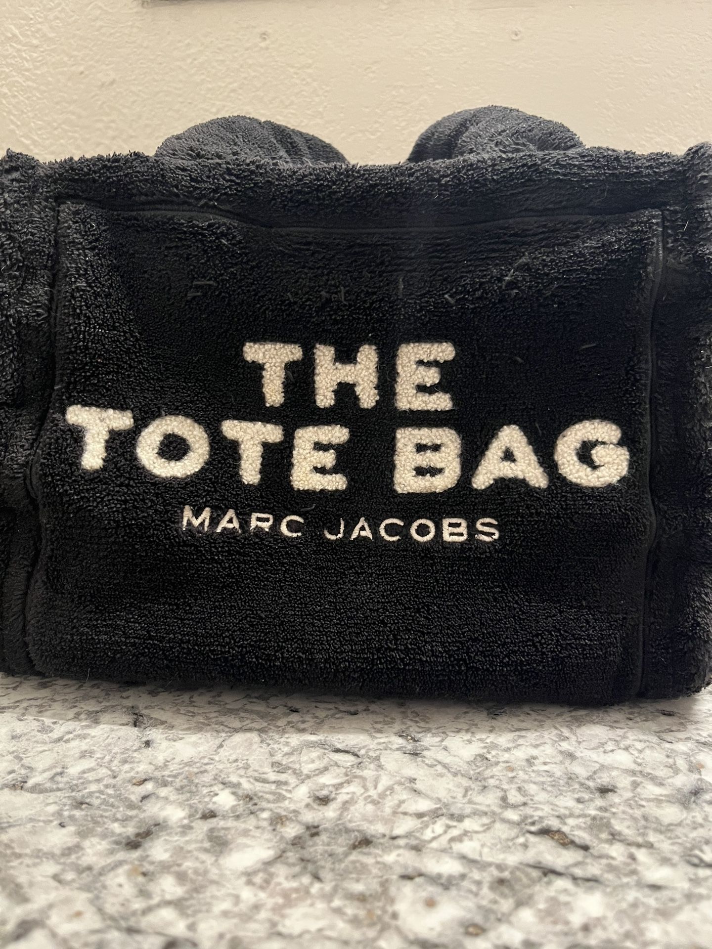 Marc Jacobs The Tote Bag 