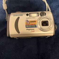 Samsung Digimax Camera (collector / Functional) 