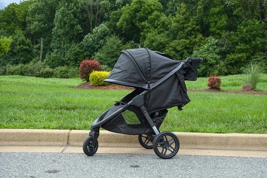 BEST PRICE: Britax (B-Free): Stroller, Car Seat, Docking Base (x 2)