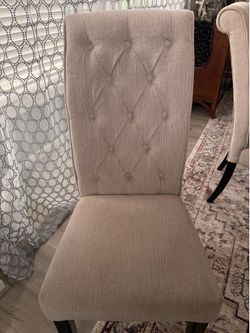 Tufted Upholstered Dining Chair