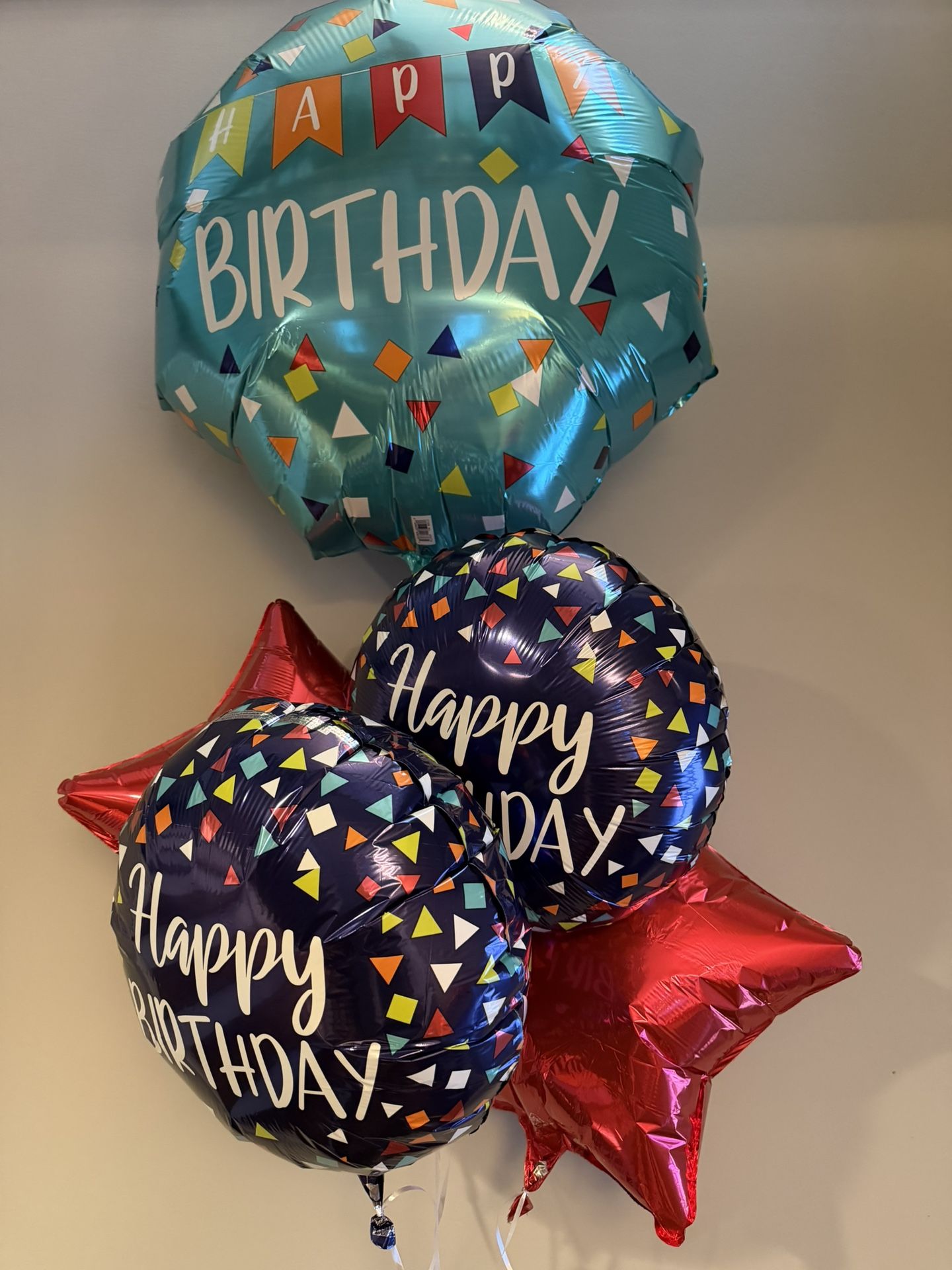 Free - 5 Helium Balloons