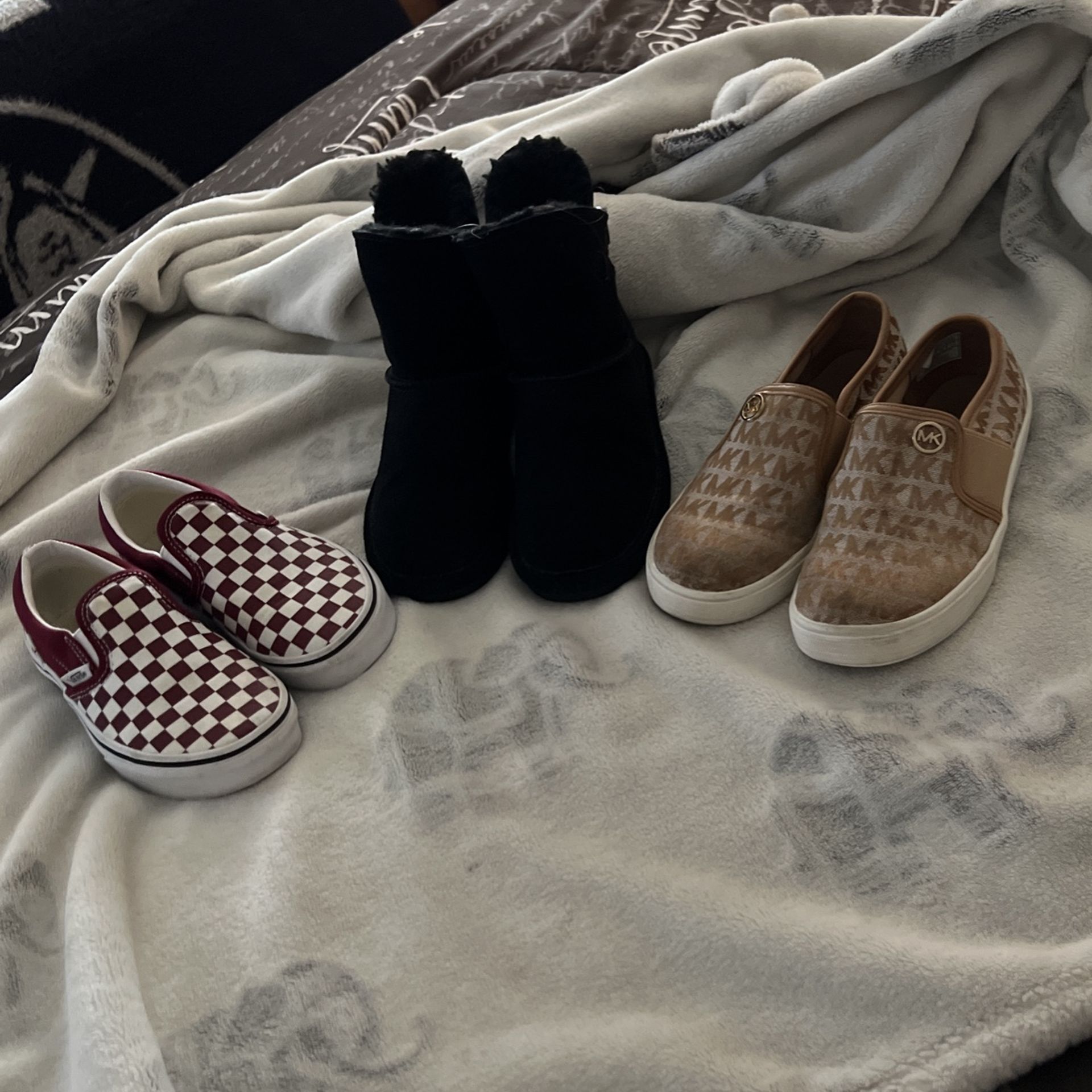 Girls Shoes