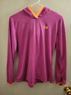 THE NORTH FACE Long Sleeve