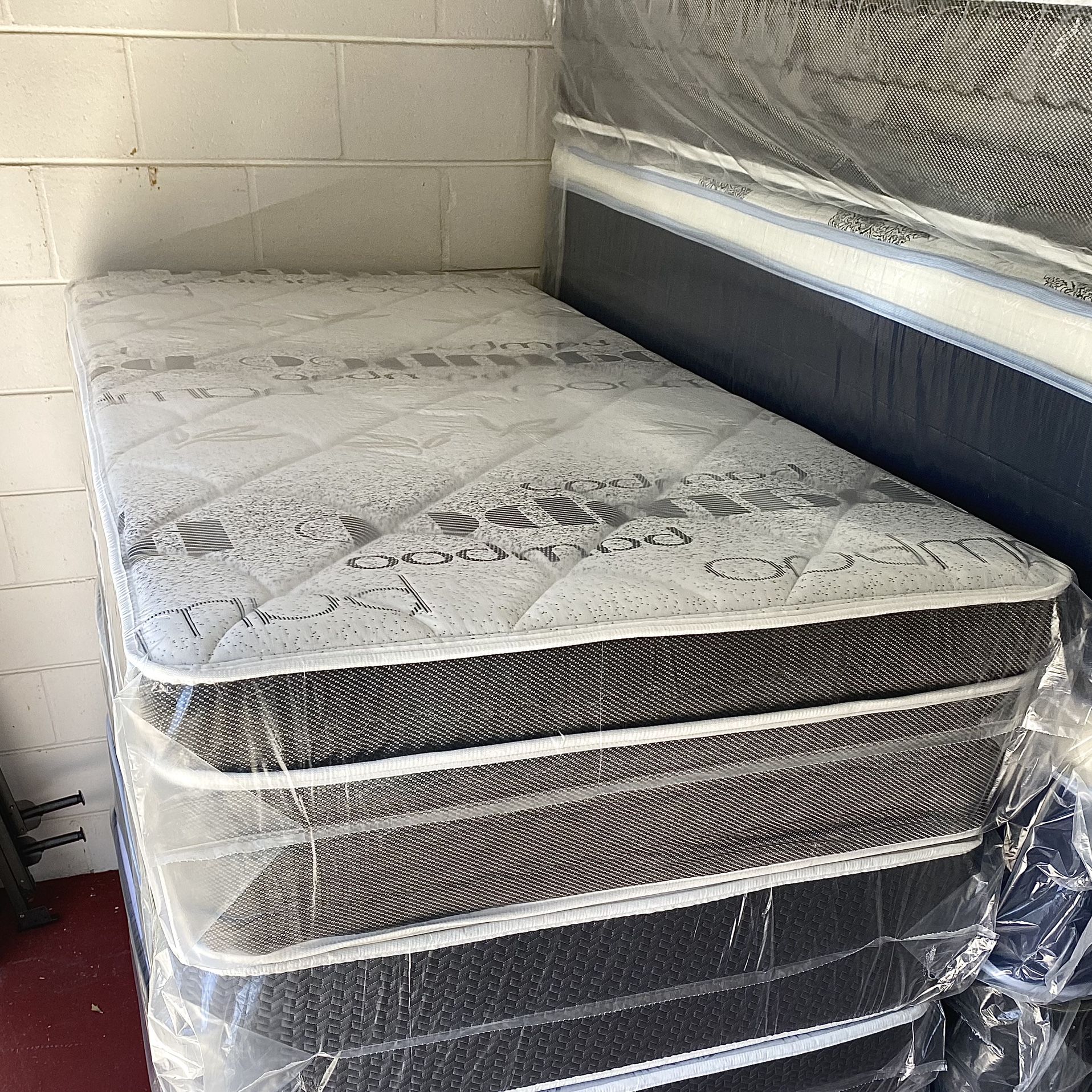 Twin Size Mattress Pillow Top 14” Inches Thick Excellent Comfort Also Available: Full, Queen And King New From Factory Delivery Available