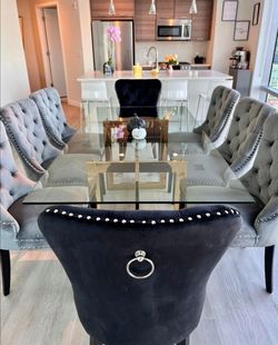 8 chairs Dining set