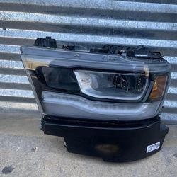 2020-2022 Dodge Ram 1500 Led Headlight Oem