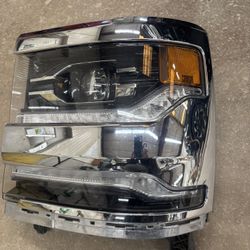 2017 Chevrolet Silverado Headlight 