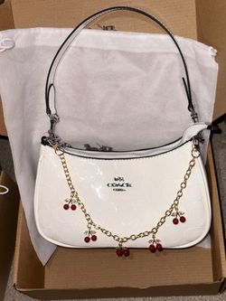 Coach New York White Signature Shoulder Bag