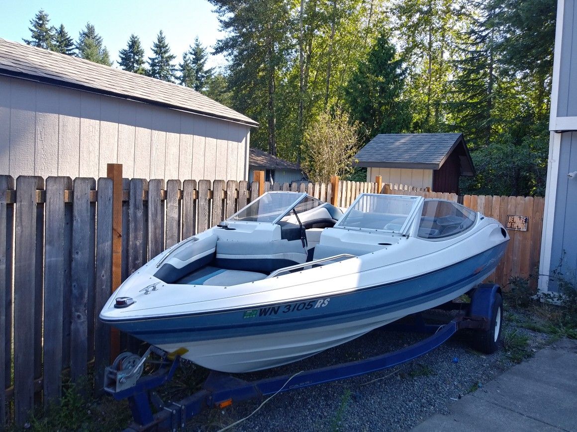 Bayliner 1991 lake boat for Sale in Puyallup, WA OfferUp