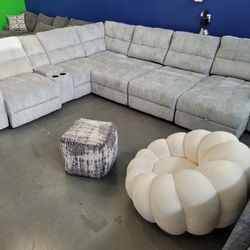 🧡 BIG CLEARANCE On Sofas And Sectionals!