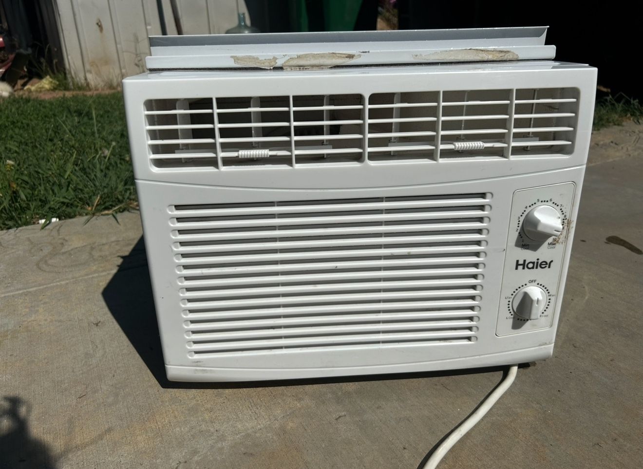 Window AC Unit
