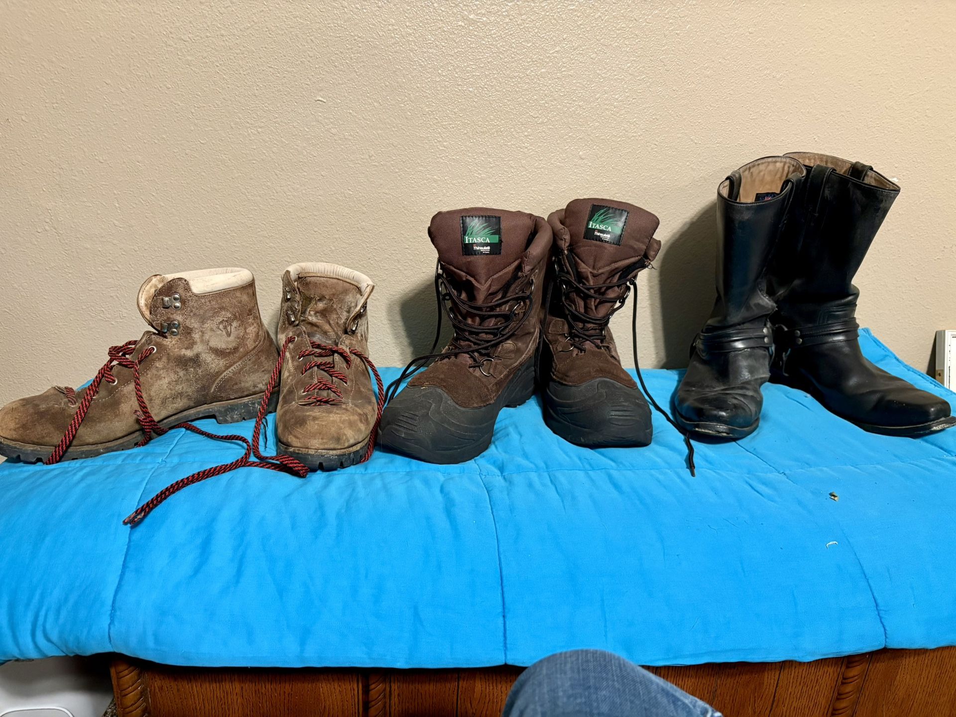 Men’s Size 13 & 13 1/2 Used Boots
