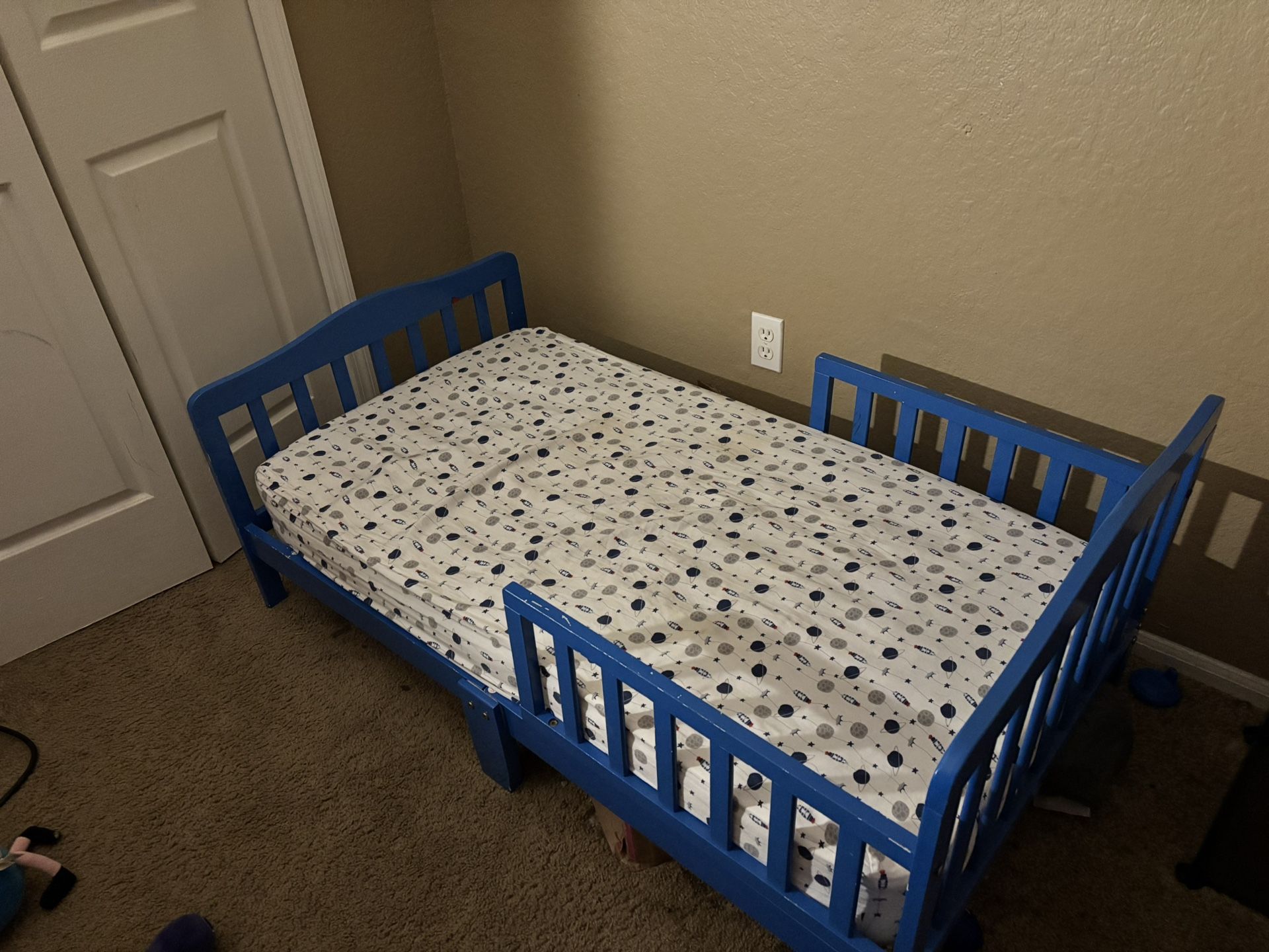 Blue Toddler Bed