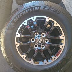 2025 Toyota Tundra 18" OEM Takeoffs 