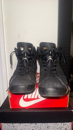 Size 9 Jordan 6 Chrome Used