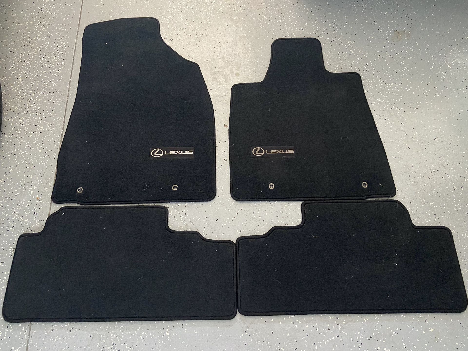 Lexus RX 350 Floor Mats for Sale in Palmetto, FL OfferUp