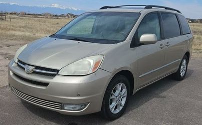 2004 Toyota Sienna