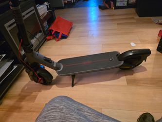 Segway F3 Electric Scooter – Black