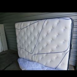 Mattress And Boxspring 