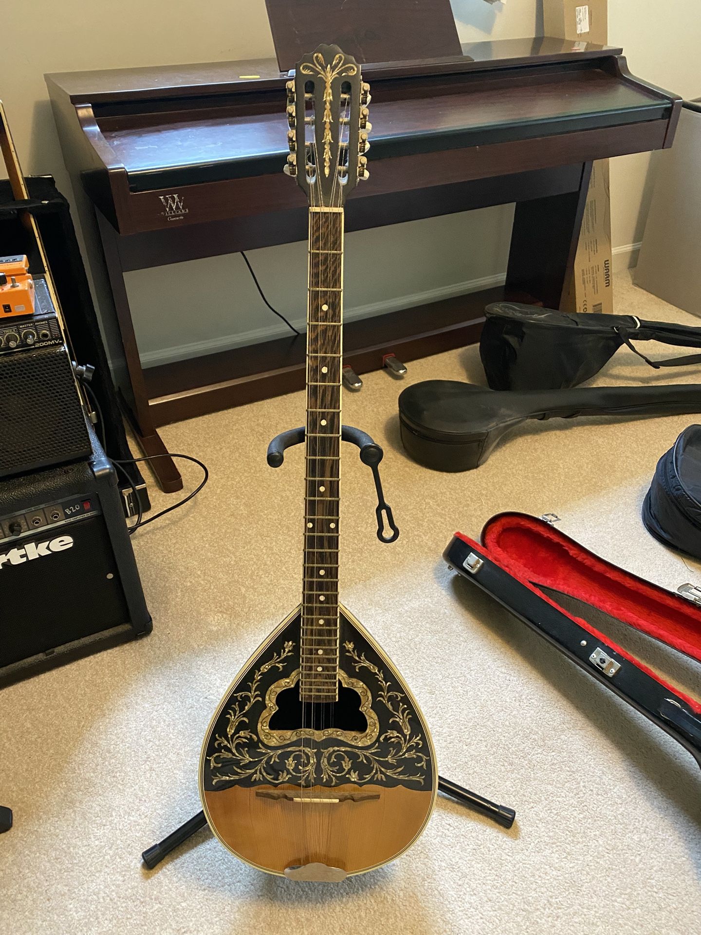 Greek Bouzouki